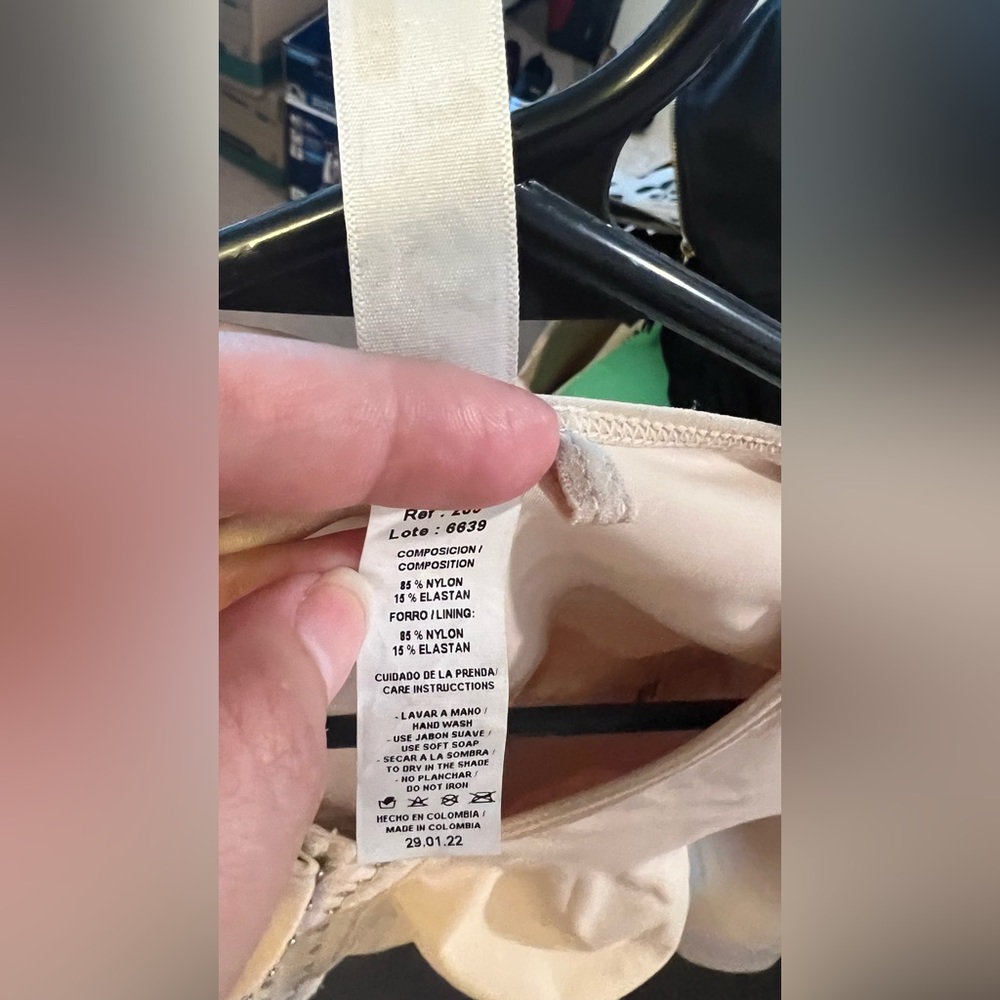 Colombian Top Shaper Size XL New without tag removed - Picture 3 of 5